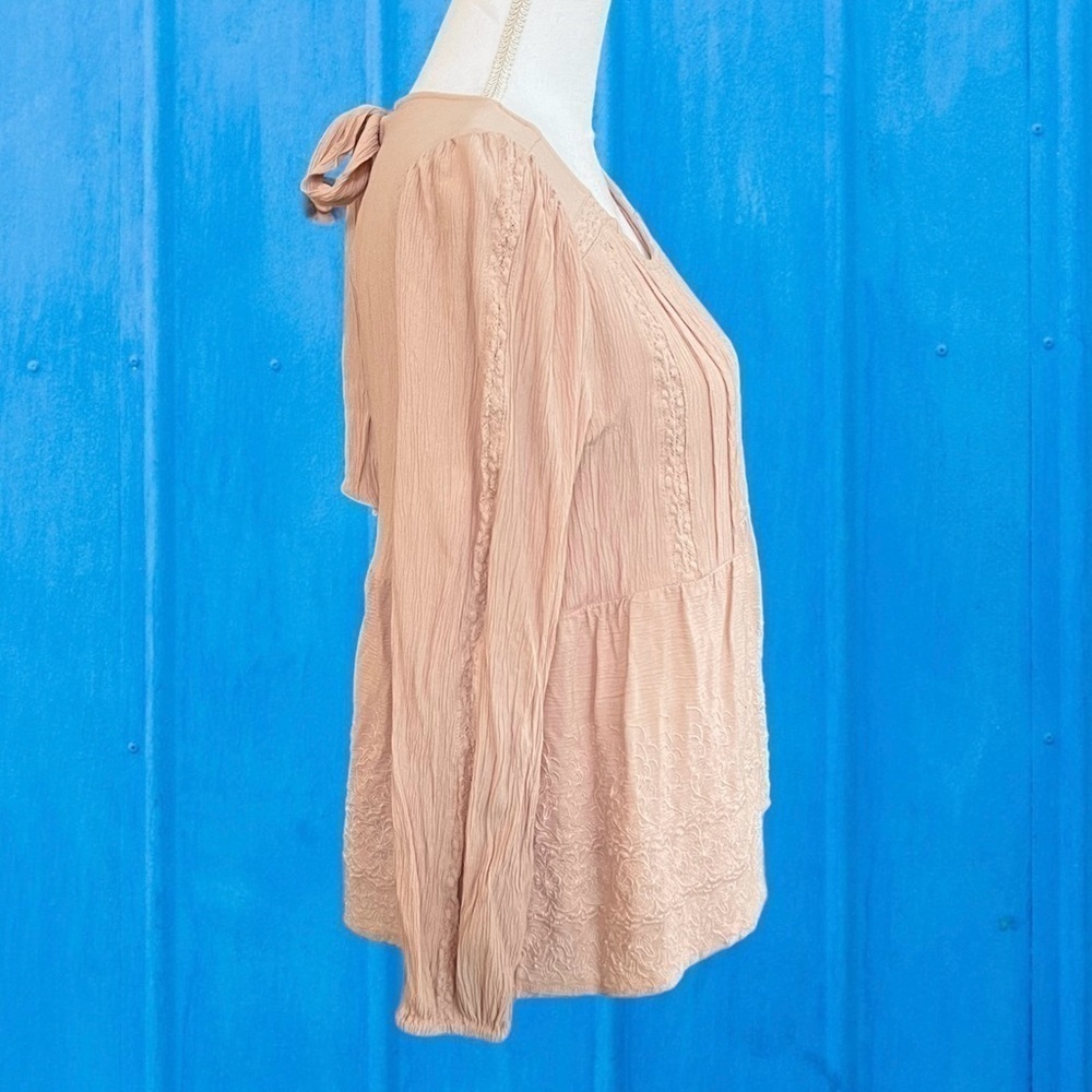 AE Blush Pink Long-sleeved Smocked Boho Top Scoop Neck Sz S